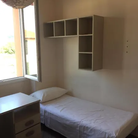 Casa Costa Outlet 2 *